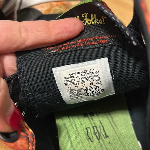 Looney Tunes X Converse Marvin the Martian 👽 & K-9 Dog 🐕 Sneakers MENS - Picture 5 of 10